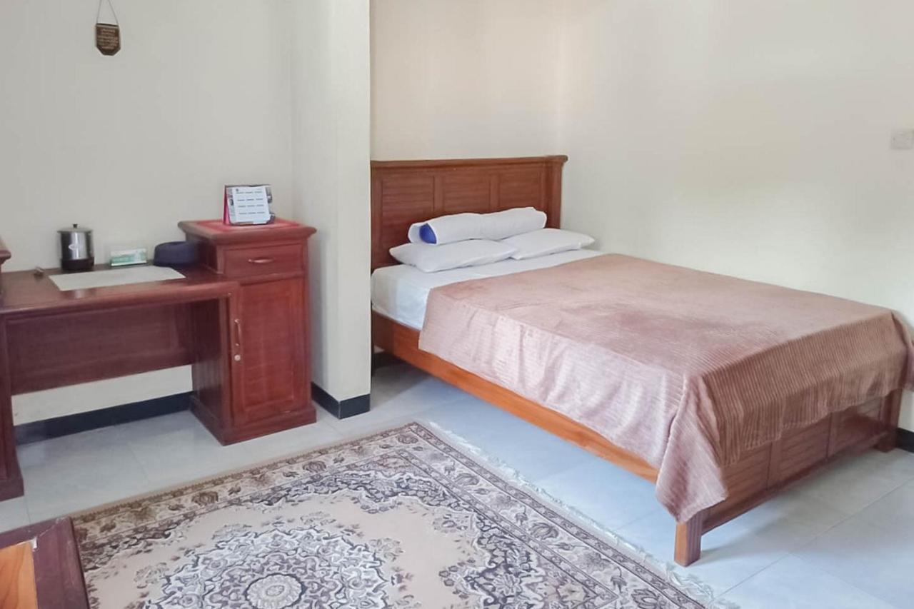 Sangkanurip Triyoga Homestay Syariah Redpartner מראה חיצוני תמונה